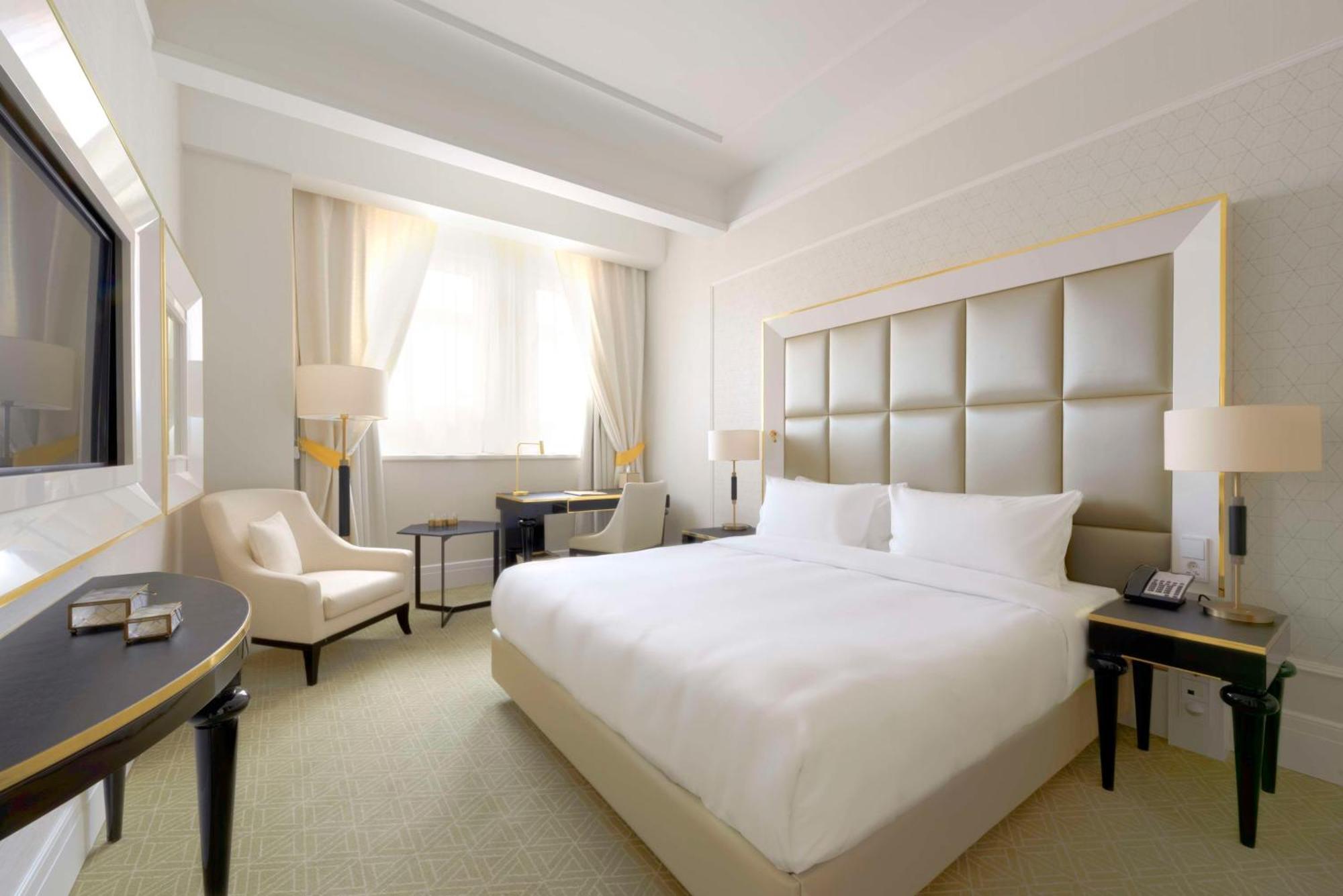 Parisi Udvar Hotel Budapest, Part Of Hyatt Exterior foto